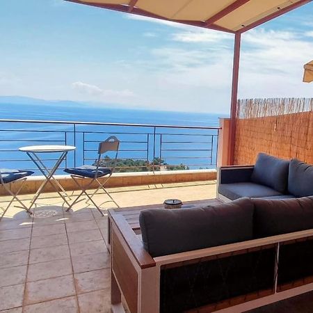 Simply Meraki Gytheian Apt With Panoramic Sea View Gythio Extérieur photo