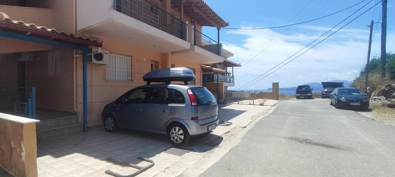 Simply Meraki Gytheian Apt With Panoramic Sea View Gythio Extérieur photo